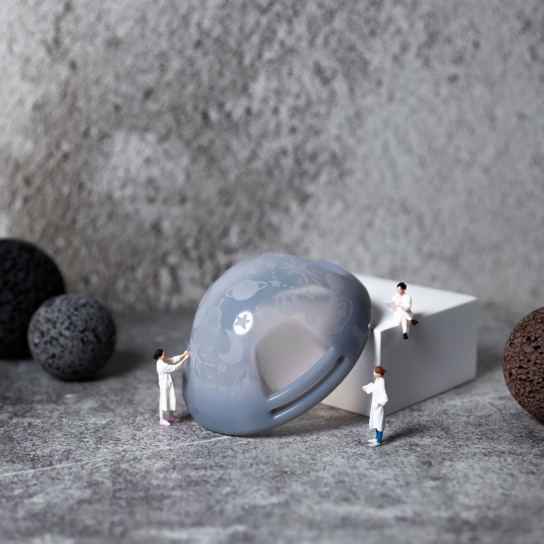 [Small, Easy to Remove]<br> Fullmoon Girl Cup <br> 10-30ml Light to Heavy Flow <br> Soft Design, Easy for First-Time Users