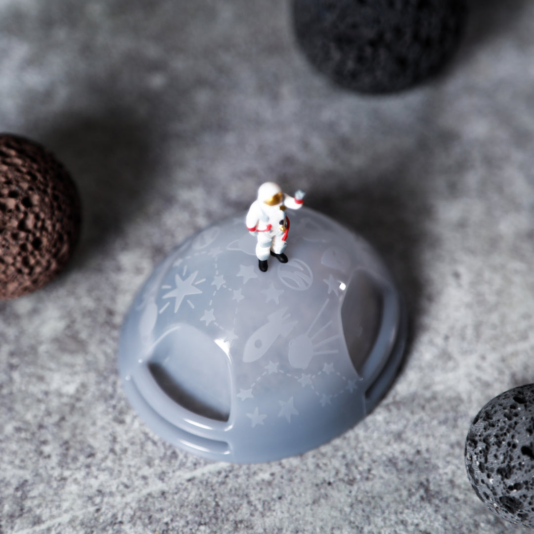 [Small, Easy to Remove]<br> Fullmoon Girl Cup <br> 10-30ml Light to Heavy Flow <br> Soft Design, Easy for First-Time Users