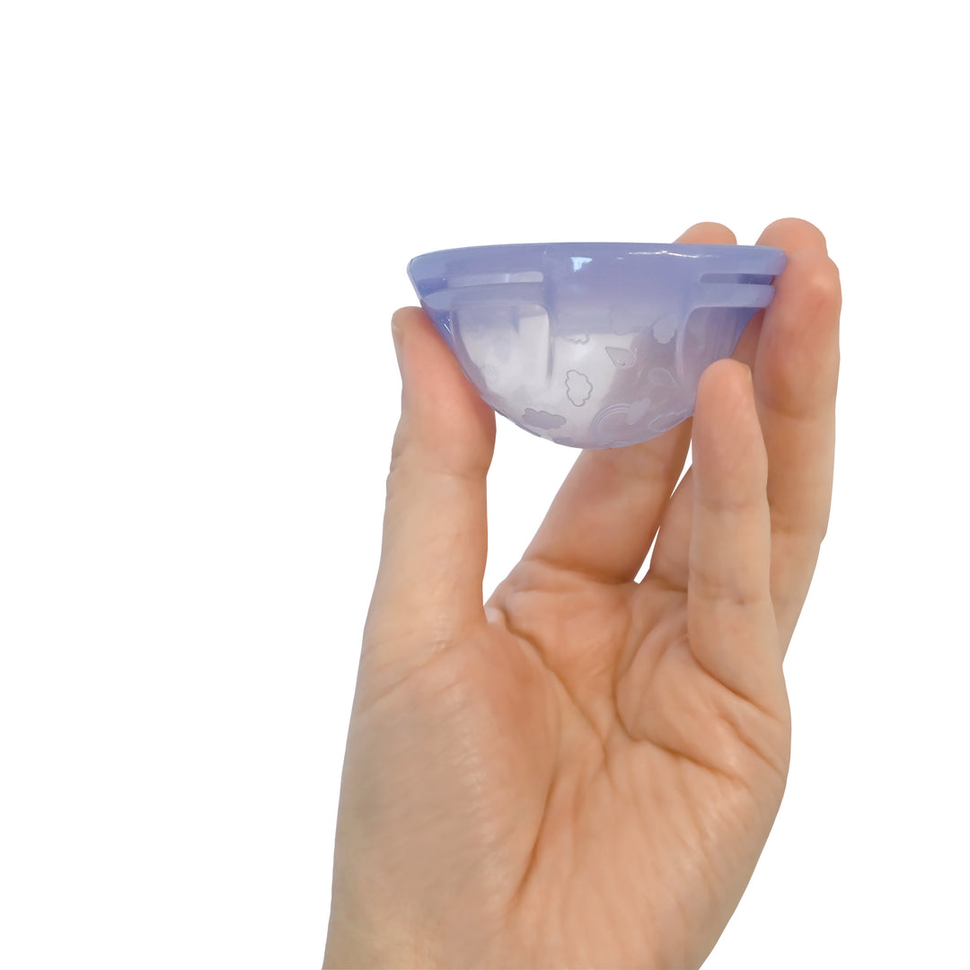 [Small, Easy to Remove]<br> Fullmoon Girl Cup <br> 10-30ml Light to Heavy Flow <br> Soft Design, Easy for First-Time Users