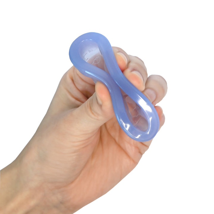 [Small, Easy to Remove]<br> Fullmoon Girl Cup <br> 10-30ml Light to Heavy Flow <br> Soft Design, Easy for First-Time Users